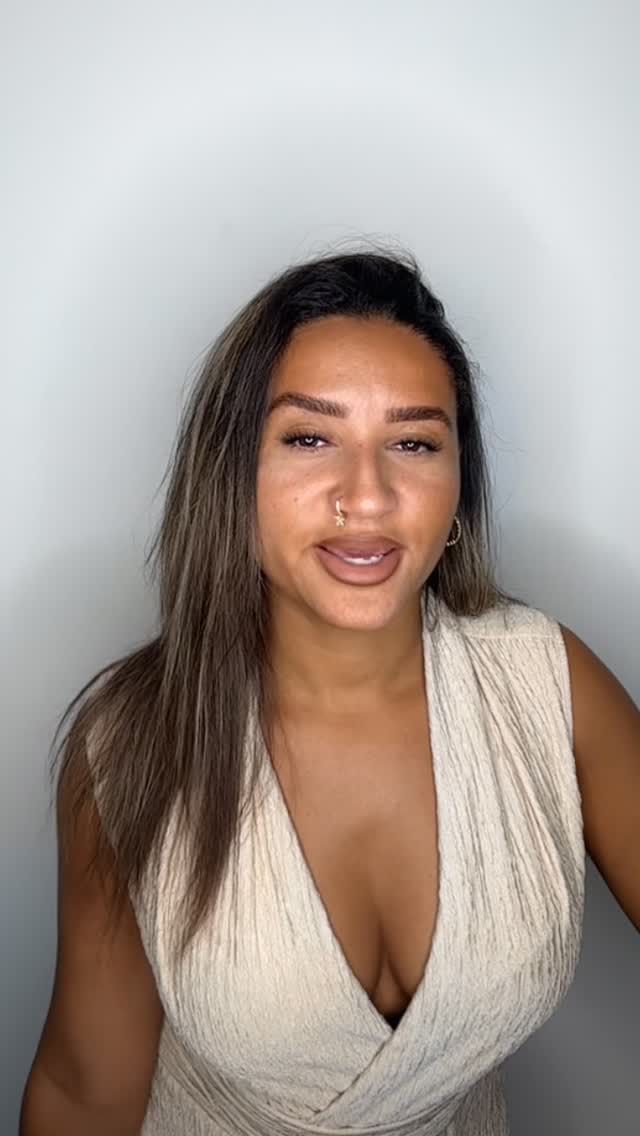 Don’t wait till it’s too late! 😱
My November & December slots are nearly gone 😭
📲 Tap Book Now in my bio to lock in your festive glow-up! 💖
#lashextensions #russianvolume #brows #ombrebrows #lbsensei #classiclashes #beauty #hennabrows #foryou #bristol #bristollashes #bristolbrows