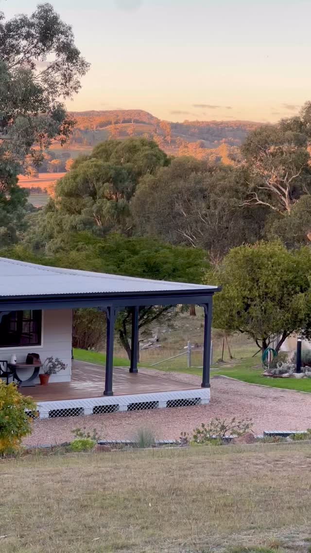 Weekends go too fast… but the next one could look a little more like this 🌅
Start planning your next country escape at Wandarra Homestead — where the sunsets linger and the pace slows right down.