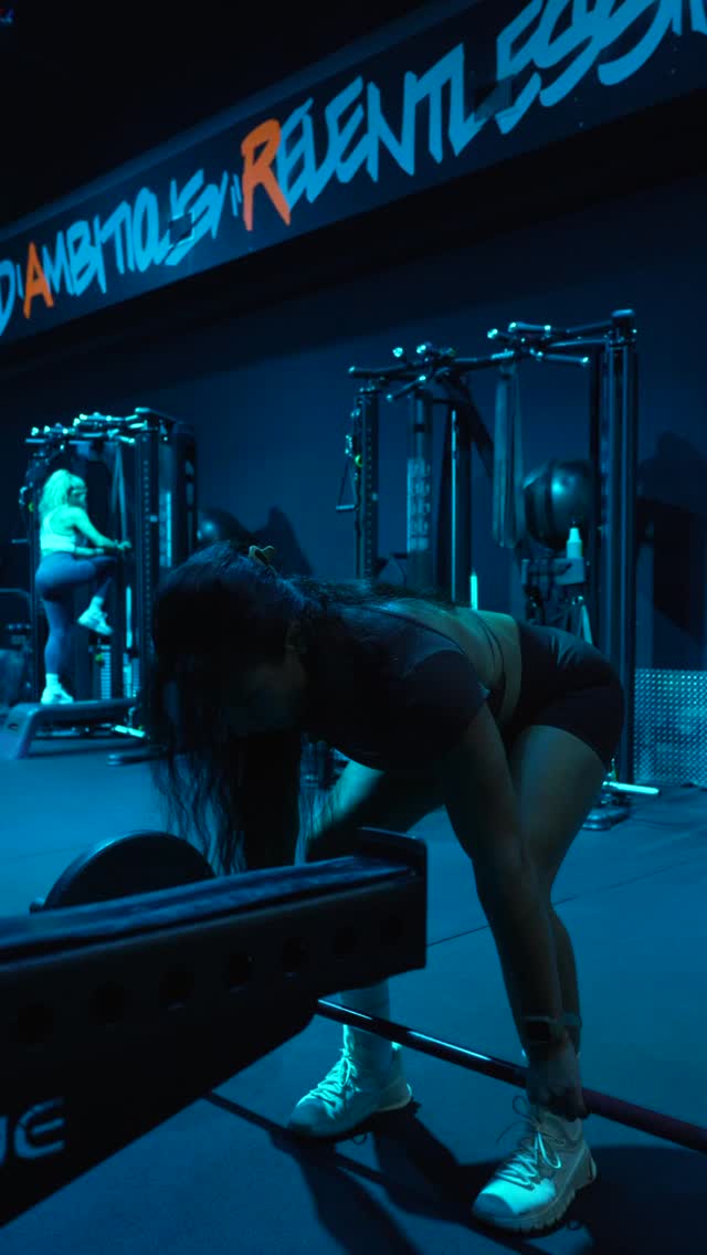 Looking for a gym in Miami that feels like home?
Here at Legendary Fitness, you’ll not only get stronger you’ll feel happier and more confident every time you step through our doors.
It’s not just our expert coaches that make the difference, but our incredible community that pushes you to be your best every day.
Come experience the Legendary difference and start your journey today!