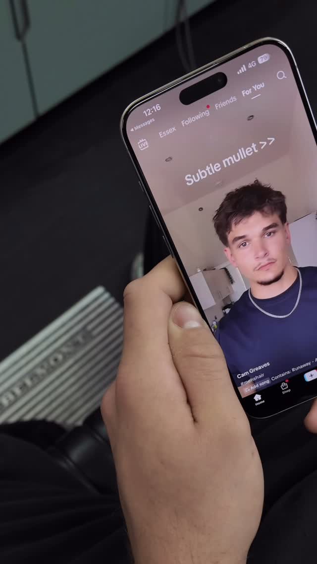 Huslrs where your TIK TOK hair cut dreams come true! 🫡🫡🫡🤌🏽
Book your haircut online today www.Huslrs.co.uk
Or call us 01992 676 690
#cheshuntbarbershop #cheshunt #cheshuntbarbers #broxbournebarbershop #mbrepost #freshfades