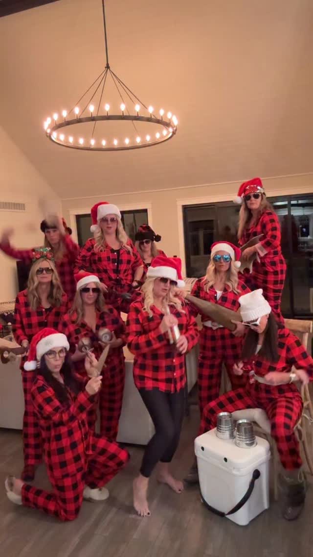 Christmas Spirit 🎄🎄❄️
.
.
.
.
#oshawa
#ChristmasPJs
#MatchingPajamas
#HolidayVibes
#ChristmasMagic
#FestiveFun
#holidayaesthetic #permanentbeautybyieva #GirlsNightIn
#GirlsJustWannaHaveFun
#GirlGang
#BestiesForTheResties
#MerryAndBright
#TisTheSeason
#Christmas2025
#HolidayReels
#ReelLife
#reelvibes #unwritten