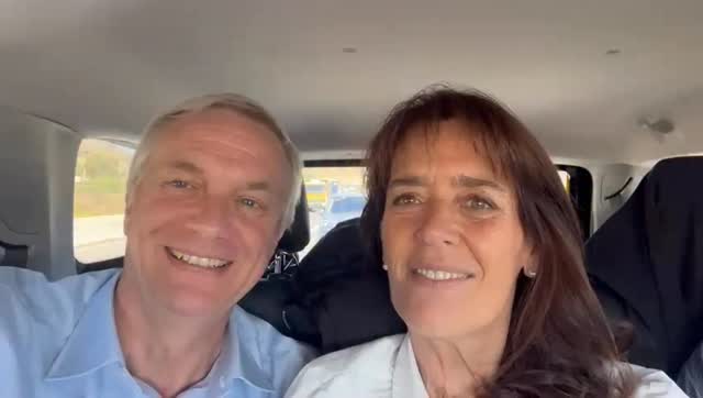 Muchas gracias José Antonio y Pía por tu saludo y apoyo en mi cumpleaños 💙
Este 16 de noviembre vamos a ganar 💪😉