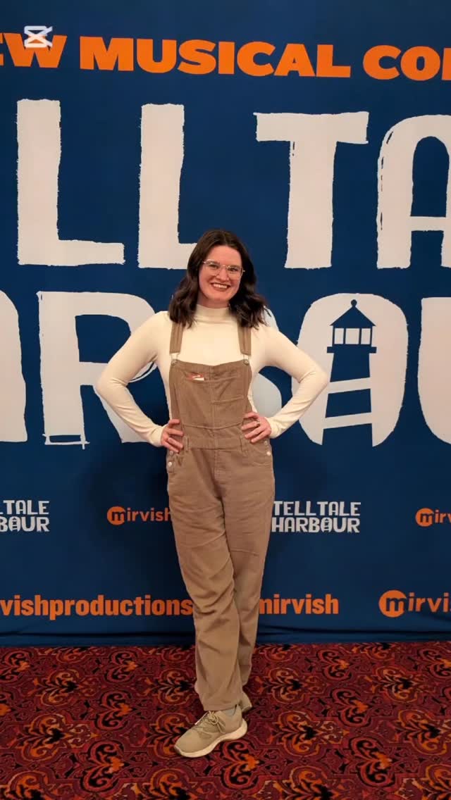 So lucky to have gotten to see @alanthomasdoyle in the WONDERFUL @telltaleharbour in Toronto! If this story ever comes to your town, definitely hop on getting those tickets! This run SOLD OUT! Congrats to all and thank you for bringing Canadian stories to life on stage!
#mirvishproductions #telltaleharbour #newfoundlander #newfoundlandstories #livetheatre #theatreartist