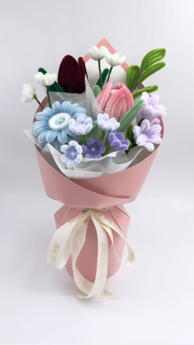 Flowers that speak the words your heart feels. ๐ #Bellania