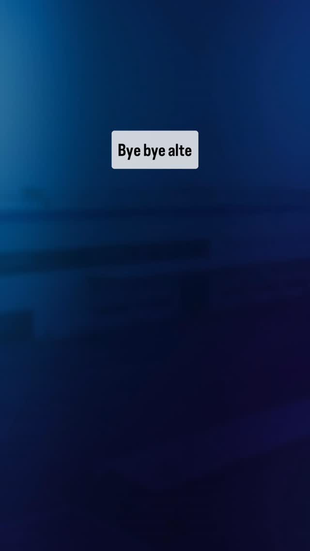 Bye Bye alte Produktionshalle!
Ein Blick zurück. Und ein Schritt nach vorn.
Wo Glas und Kunststoff geschnitten, geschliffen, geformt und gestaltet wurde – Tag für Tag.
Heute stehen Räume leer, aber die Erinnerung lebt.
Aus dieser Halle entstand, was uns antreibt: Präzision, Ehrgeiz und Stolz auf echtes Handwerk.
Der Blick geht nach vorn – in die neue Produktionshalle.
Mehr Raum, mehr Möglichkeiten, gleiche Leidenschaft.
Wir entwickeln uns weiter, weil Stillstand keine Option ist.
Glas bleibt unser Element.
Qualität bleibt unser Versprechen.
Glaskeil – Mit großer Leidenschaft für Glas und Kunststoff.#glaskeil #handwerkmitzukunft #traditiontrifftinnovation #glasbau #madeingermany #glasdesign #qualitätausnorddeutschland #industriehandwerk #moderneshandwerk #glaserei #bautechnik #glasverarbeitung #architekturunddesign #bauenmitglas #manufakturarbeit #veränderunggestalten #neubeginn #fortschritt #ausaltwirdneu #zukunftgestalten #entwicklung #innovationimhandwerk #behindthescenes #insideglaskeil #reelstory #unternehmensfilm #brandstory