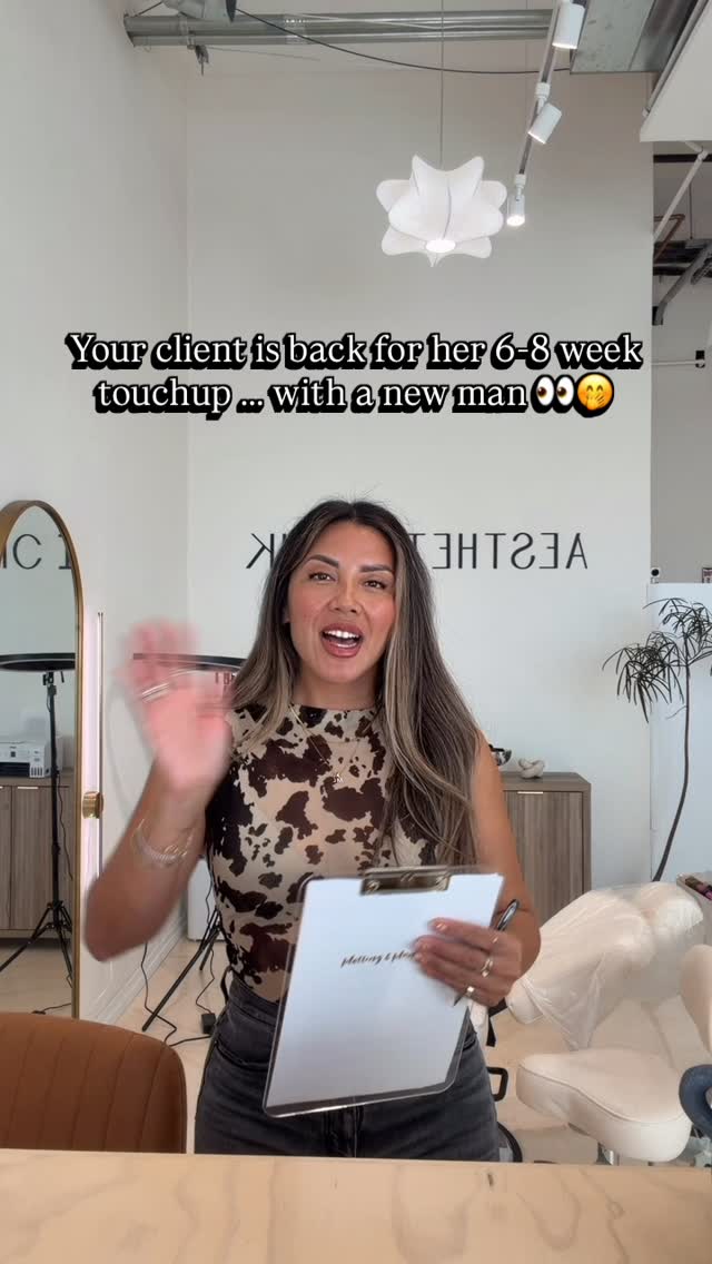 I know nothing 🤭🤪
P.S. THE CARD ISNT ACTIVE LOL 💀
#OnTheExplorePage
#ViralBeauty
#BeautyReel
#ReelGlowUp
#GlowGoddess
#MakeupTransformation
#BeforeAndAfterBeauty
#ExploreTheLook
#BeautyCreator
#BeautyForYou