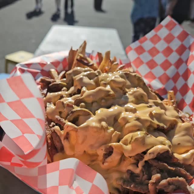POV you're walking around @the818nightmarket with your freshly cut asada fries topped with our famous chipotle sauce 🤪
.
.
.
.
#asadafries #fries #elchaparritotacos #mexicanfood #tacos #LA #foodies #nightmarket #818nightmarket #