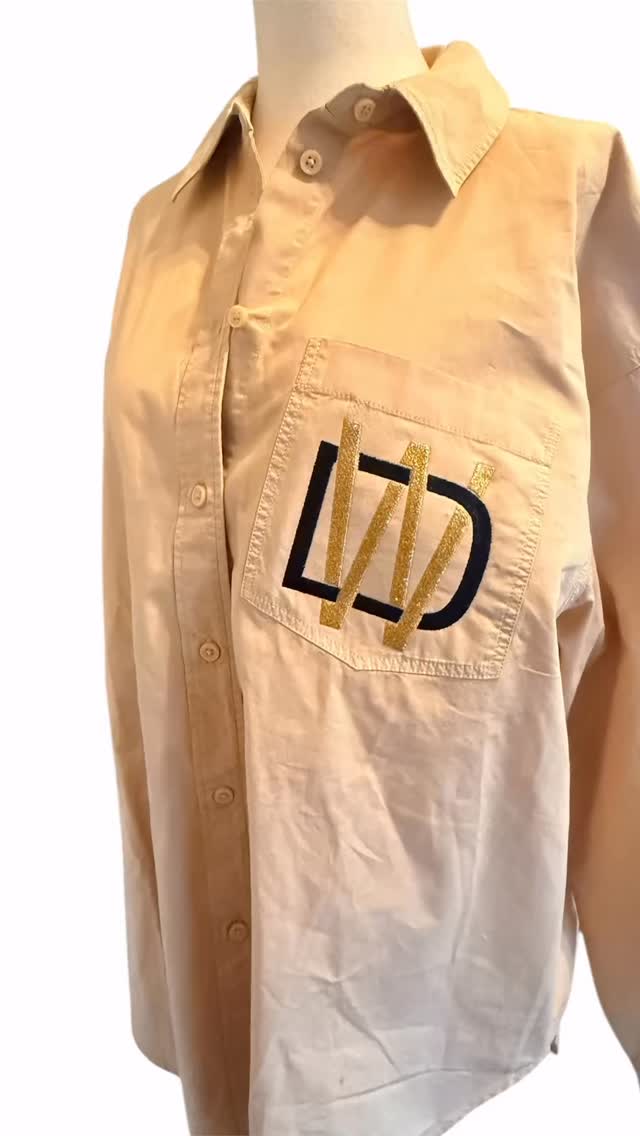 And here she is!!!!! by far the most amazing monogram I’ve done. This is a custom order only because it’s so unique.#embroidery #personalized #customembroidery #riverfrontdesigncreations #customized