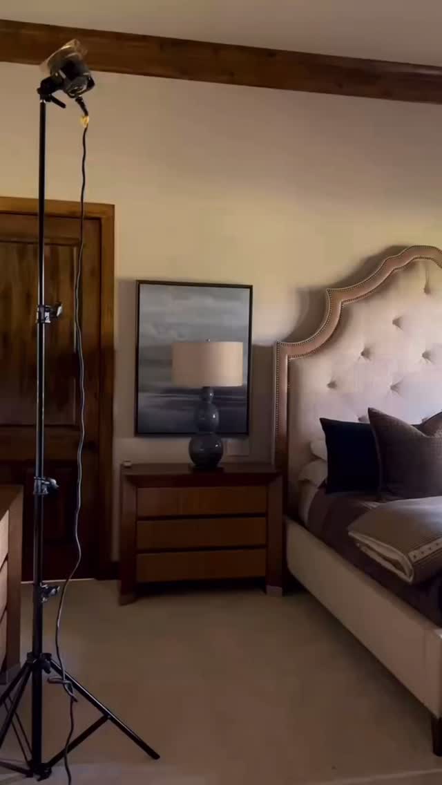 Step inside the Mesa Ridge master suite, where western spirit meets modern serenity. đ¤
Our clients wanted a western-inspired retreat layered with rich textures, warm tones, and quiet luxury. Where rugged meets refined, and every detail invites uninterrupted rest.
Donât wander too far⌠Weâre sharing more details behind the design in Part Two.
#designlifestyles #dallasdesign #clienthome #bigreveal #after #projectshoot #luxuryhome #interiors #westernhome #westerninspo #wildwest #lodge #dreamhome #masterbedroom #installday #homeinspo