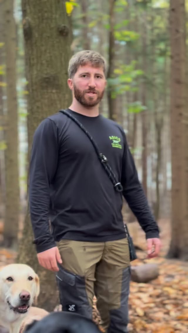 We all seem to have the Friday feeling today at Duncan’s 🕺😆 Our morning has been filled with lots of sniffs, dancing, playing, getting our steps in and even some relaxing ☺️ we hope everyone had a lovely weekend 🐶