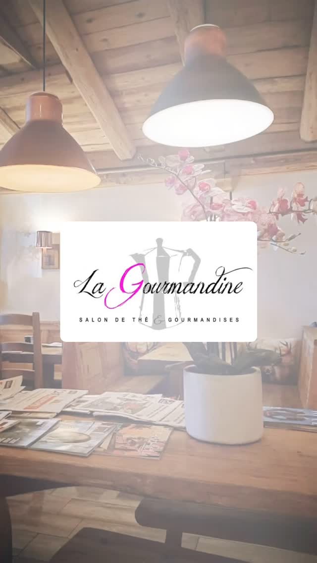Fancy a mid-morning or afternoon treat or a cosy lunch?
Head to La Gourmandine in Villars-sur-Ollon ❤️😋
From freshly baked pastries and rich coffee to hearty lunches and sweet treats, it’s the perfect spot to relax and refuel 😍
🕰 Perfect for:
🥐 Morning pick-me-ups
🥗 Lunchtime catch-ups
🍰 Afternoon indulgence
📍 La Gourmandine, Villars
#Villars #LaGourmandine #CafeVibes #SwissEats #VillarsLife #BrunchGoals #CosyCafes #CoffeeTime #PastryLovers