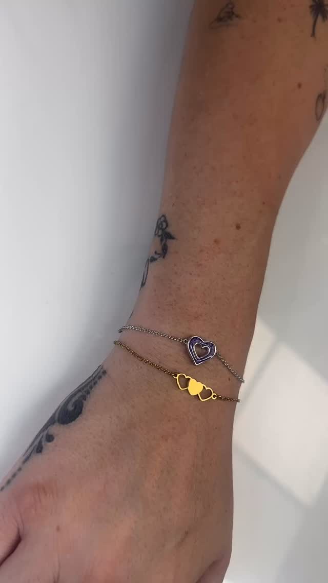 Two very sentimental bracelets bought in to be welded 💕 The purple heart my client had made with her Mothers ashes & wanted it made permanent 🪽🫶🏼
