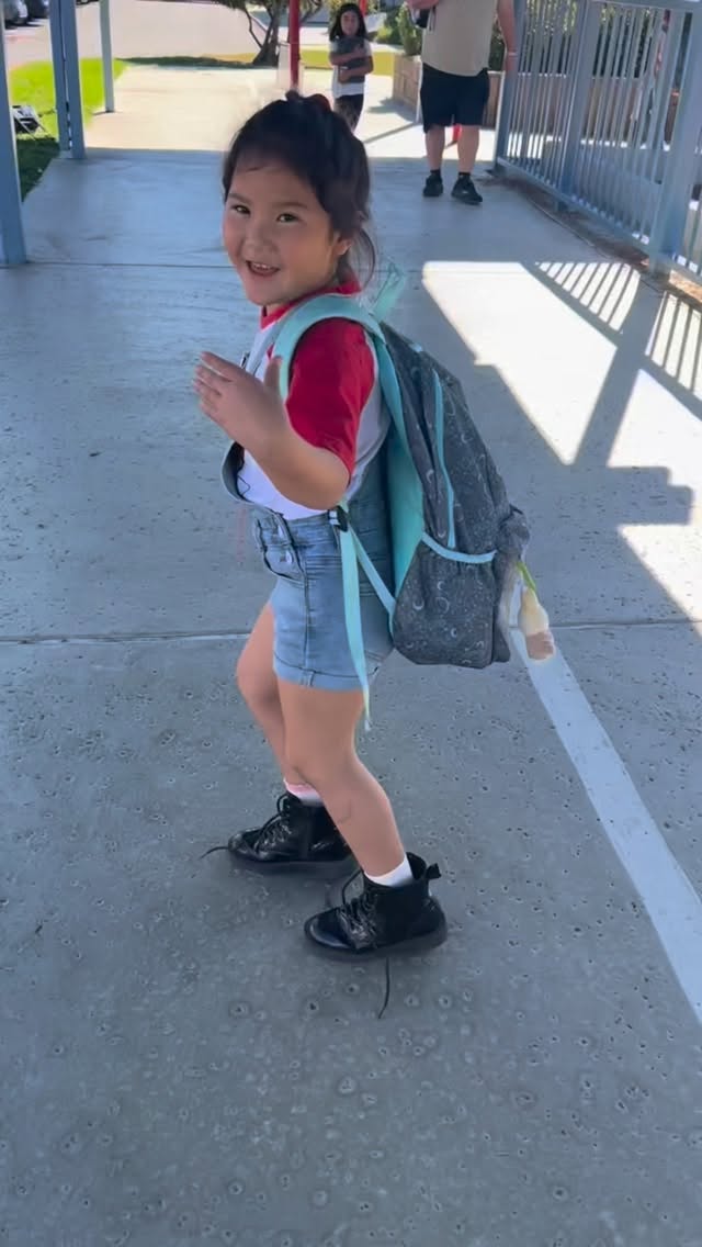 Bilingual students don’t just learn more — they grow differently.
At Bergeson’s Mandarin Immersion Program, kids develop strong academics, creativity, and global awareness. 🌍
📣 Now enrolling TK–5!
🗓️ Applications open November 17, 2025
🔗 Learn more: bergeson.capousd.org
#MandarinImmersion #BergesonElementary #FriendsOfMIP #GlobalLearners #BilingualFuture #MandarinImmersion #BergesonElementary #BilingualEducation #FriendsOfMIP #bridgingculturesbuildingfuturesmip #ocpublicschools #lagunaniguelpublicschools #bergesonbulldogs #bergesonbulldog