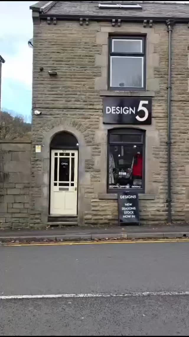 DESIGN5
#shopnow
#uppermill
#manchester
#holmfirth