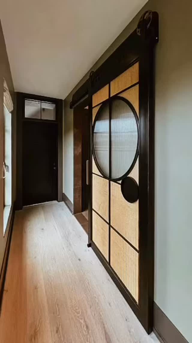 Hand-forged steel, woven panels, and a circle motif recalling early factory geometry and glides with the weight of history.
.
.
#luxurylifestyle #greatclients #finehomebuilding #archdaily #archilovers #coastalliving #customhomes #familyhome @ospreybarns @cavellorobert @mcnicholsco #steelfabrication #nopinterest #architectdesigned
.
.
@andrewbartolotta_aia
@cottingham.ltd
@hobbs_inc