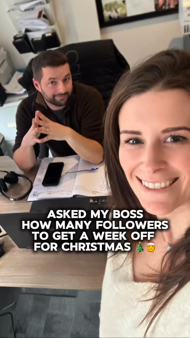 Boss said we get a week off for Christmas if we hit the goal 😅🎄
Guys please help us out and hit that follow 🙏💛🎁
#reelsviral #howmanylikes #trending #help #christmas #holidaychallenge