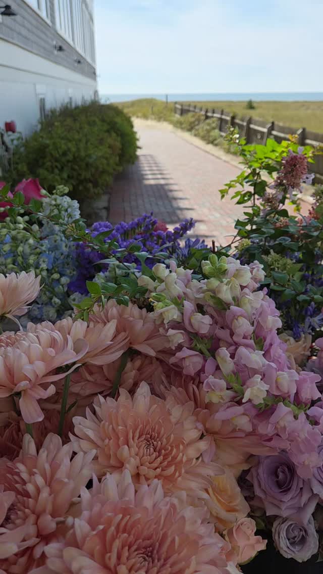 ✨️Plus seasonal texture, always✨️
.
Venues:
1. @wychmereevents
2. @pelhamhospitality
3. @wychmereevents
4. @pelhamhospitality
5. @wychmereevents
6. @wequassett
7. @the_dennisinn