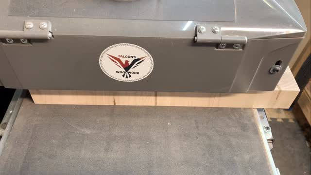 #endgrain #cuttingboard #walnutwood #kitchendecor #giftidea #chef #butcherblock #bespoke #oneofakinde #localymade #handmade #saulstemarieontario #supportlocal #buylocal #ssm #algoma #ontario #canada #falconswoodwork