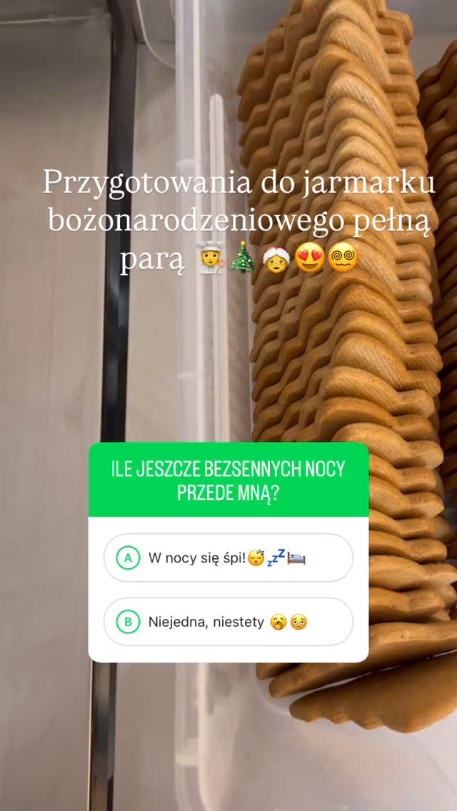 #pierniczkiświąteczne #christmasmarket #nightshift