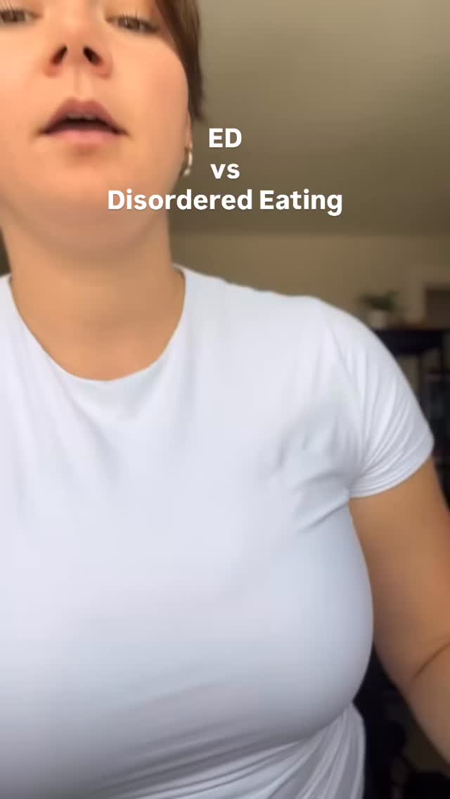Disordered Eating and ED are not synonymous although they might look the same.
#edrecoverywarrior #edawareness #dietitian #dietitiansofinstagram