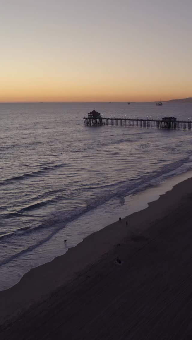 Spooky movie nights by the Pacific Ocean 🌊🎬
There’s no better way to watch a Halloween original than under the stars, with the ocean breeze and all your favorite ghouls and friends. 🖤👻 Thank you for having us @pacific_city 🍿
•
•
📞 321-233-3873
💌 DM us💫
•
•
#motionflix #motionflixandvibe #movies #watchparty #bigscreen #backyardmovies #datenight #residentevent #events #screenrentals #losangeles #events #outdoormovies #outdoormovienights
#LAmovies #residentevents