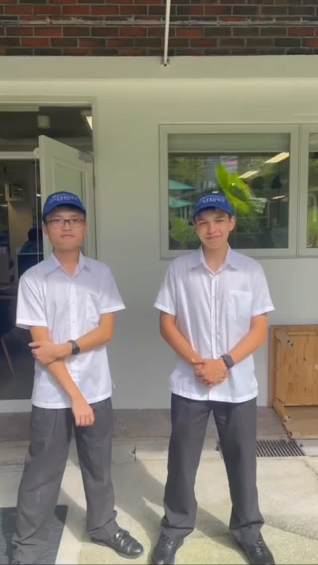 Follow Daniel and Charles! 💙🖤