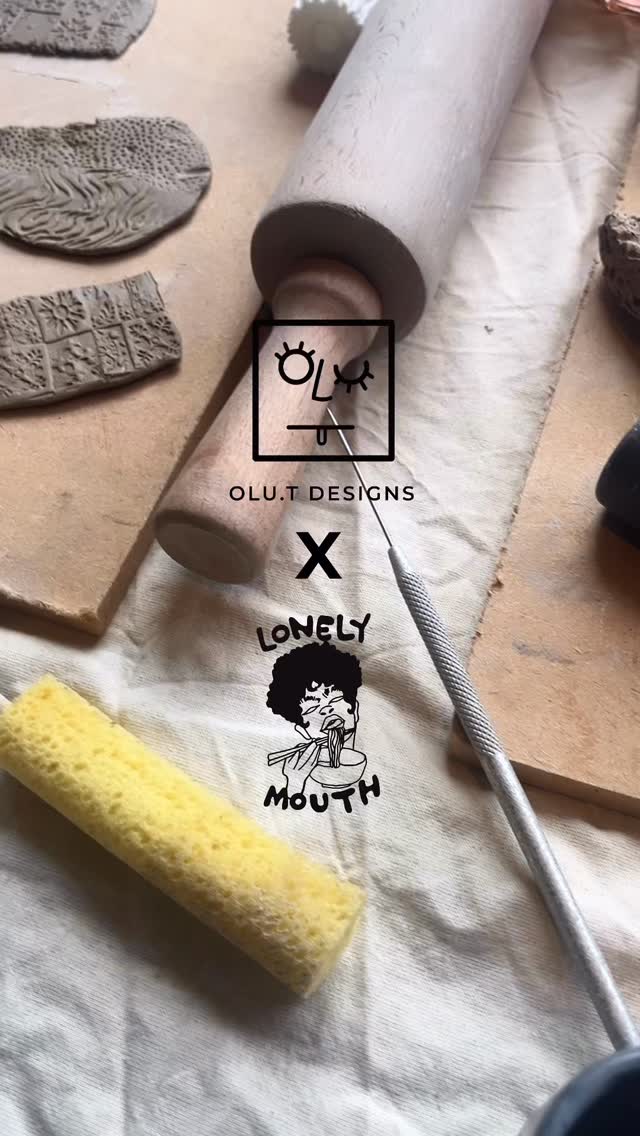 Lonely Mouth x Olu.T Designs: Make Your Own Ceramic Sake Set Workshops 🍶
Plus complimentary sake during your session 🥂
Something to keep you warm this season — we’re teaming up with the one and only Lonely Mouth for a run of intimate pottery workshops at Bristol’s favourite listening bar. We’ll be leading pottery workshops, introducing you to a few classic pottery and decorative techniques (we’ve got you covered with glazes through to texture tools).
From Nov–Dec, join us to hand-build your own sake set (sake carafe and sake cups), complete with premium glazes, imprint tools, and personalisation touches. No experience needed — just good energy, chill soundtracks, and sake vibes.
⏰ 3hr workshop | 6:30pm-9:30pm | Tues/Weds evenings
👥 Max 12 spots
🏺 All firings and materials included
📍 Lonely Mouth, Bristol
🎟️ £60 plus booking fees — link in bio
Book your spot now! See you soon, @olutdesigns and @lonelymouthuk
•
•
•
•
•
#handmadeceramics #pottery #potteryclass #thingstodoinbristol #bristol #giftideas