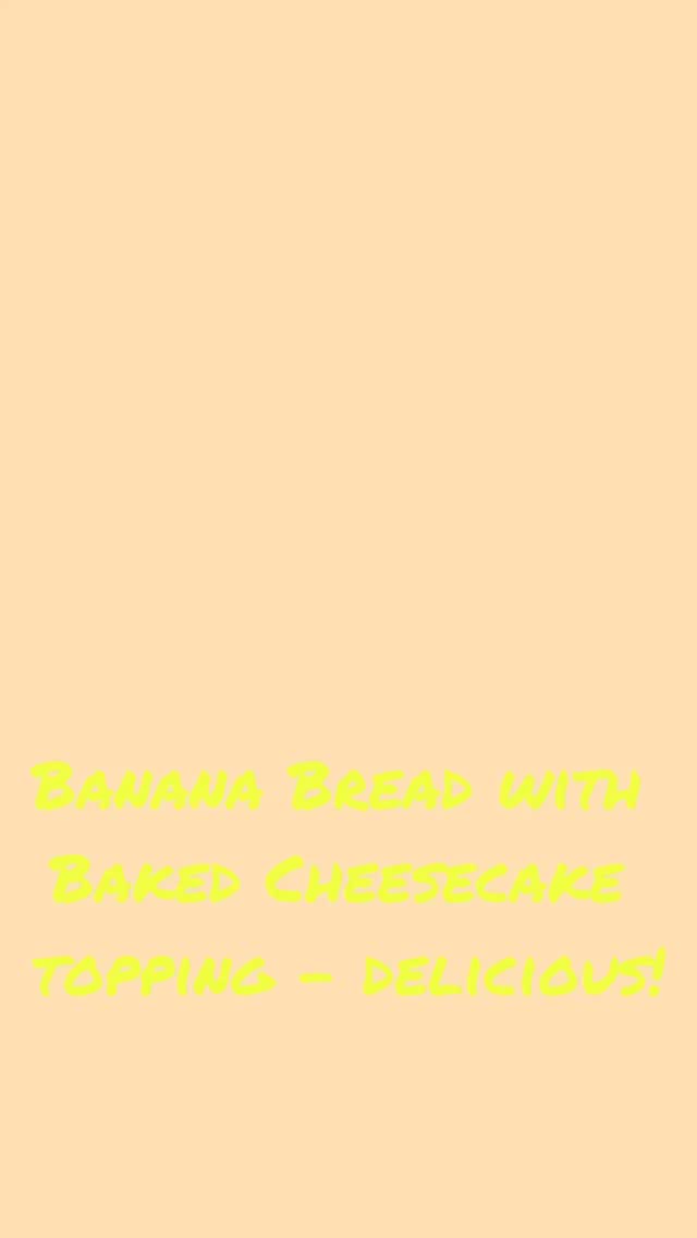 🍌 Banana Bread with Creamy Baked Cheesecake Topping
Soft, moist, and packed with banana goodness — perfect for breakfast, a snack, or a little treat. 🥰
Why we love it:
* The cheesecake topping is a clever way to use up dairy — quark, Greek yoghurt, mascarpone, or ricotta all work! 🥛
* To make it more FODMAP-friendly, reduce or leave out high-FODMAP fruits like dates or raisins.
* Spelt flour is only slightly lower in FODMAPs than wheat but can be gentler on the gut for some people. 🌾
Ingredients:
* 4 bananas (3 for the cake, 1 extra for topping)
* 3 eggs
* 100g pitted dates (optional, adds natural sweetness)
* 2 tbsp olive oil
* 150g almond meal
* 150g spelt flour
* 1 tbsp baking powder
* 1 tsp cinnamon
* pinch of salt
* 50g pecans chopped
* 50g raisins (optional)
* sesame seeds for topping
Cheesecake topping:
* 100ml quark 🇩🇪🇦🇹 or plain Greek yoghurt
* 1 tbsp maple syrup
* 1 egg
* 1 tsp vanilla extract
Method:
1. Preheat oven to 170°C.
2. Mash 3 bananas and mix with eggs, dates, vanilla, and olive oil until smooth.
3. Add almond meal, spelt flour, baking powder, cinnamon, and salt. Mix gently.
4. Dust pecans and raisins with extra flour (prevents sinking) and fold in carefully.
5. Pour mixture into a prepared tin.
6. Spoon cheesecake topping on top and swirl for a marble effect.
7. Slice extra banana lengthwise, place on top, sprinkle with sesame seeds and a pinch of sea salt.
8. Bake 45-50min at 170C or until cooked through.
💡 Tip: Perfect for a coffee break, post-workout snack, or sharing with friends!
healthyeating #nourishyourself #eatwelllivewell #everydaynutrition #balancedbites #wellnessfood #wholesnack #nutritioninspo