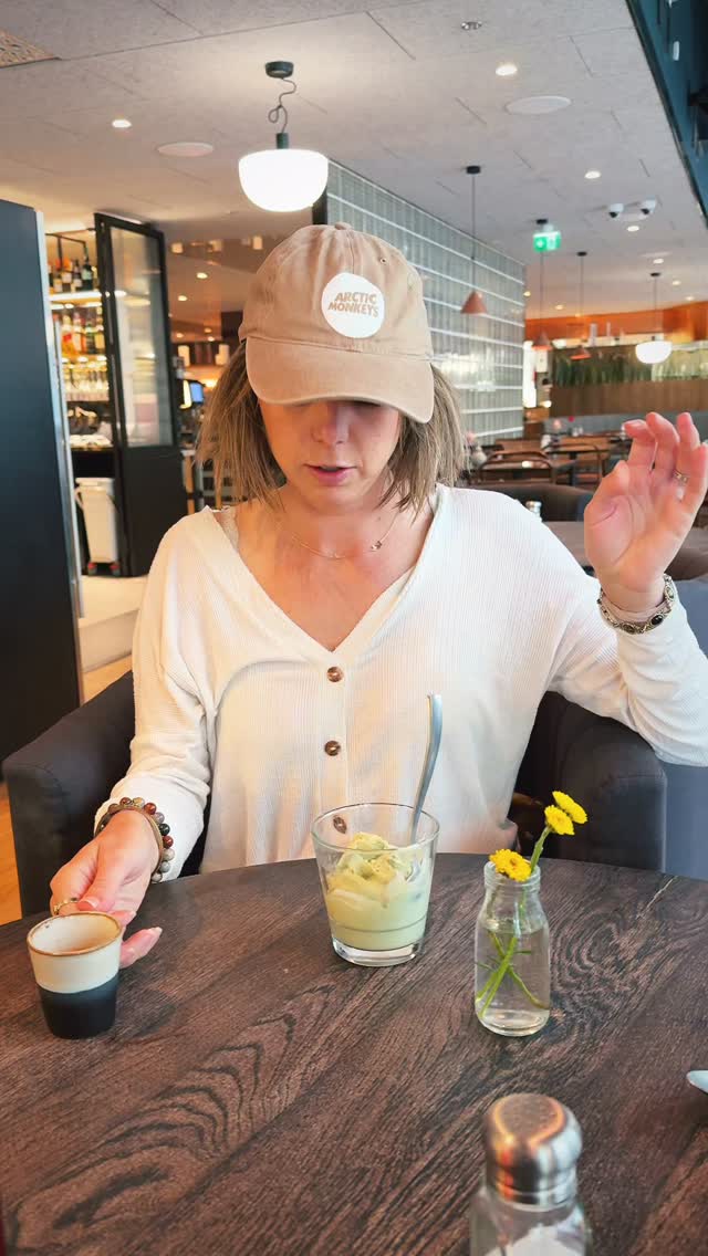 Joy is never hiding.
Sheās winking at you, waiting for you to notice and play along. š
We all āknowā that life is happening right here, right nowā¦
but how often do we actually LIVE like it?
My advice -
Be present to the magic around you and just live your damn life in a way that FEELS GOOD. āļø