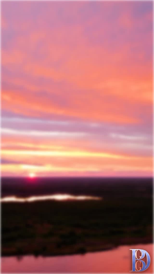 Even when the world overlooks us, we de are the women we needed: bold. grounded, and graceful through it all.
Keep showing up for yourself today and every day.
#BrumGyalieGyalDem
#MotivationalMonday #WomenWithPurpose
#GraceAndPower #CouragelnSilence