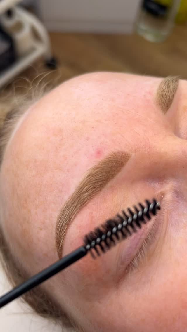 Powdered • Soft • Natural • Brow Tattoo
Healed part 2 coming soon …
My client has super blonde brows and she needed a shadow behind the hairs I also matched her up with a DIY tint kit as she lives out of town ✨✨✨