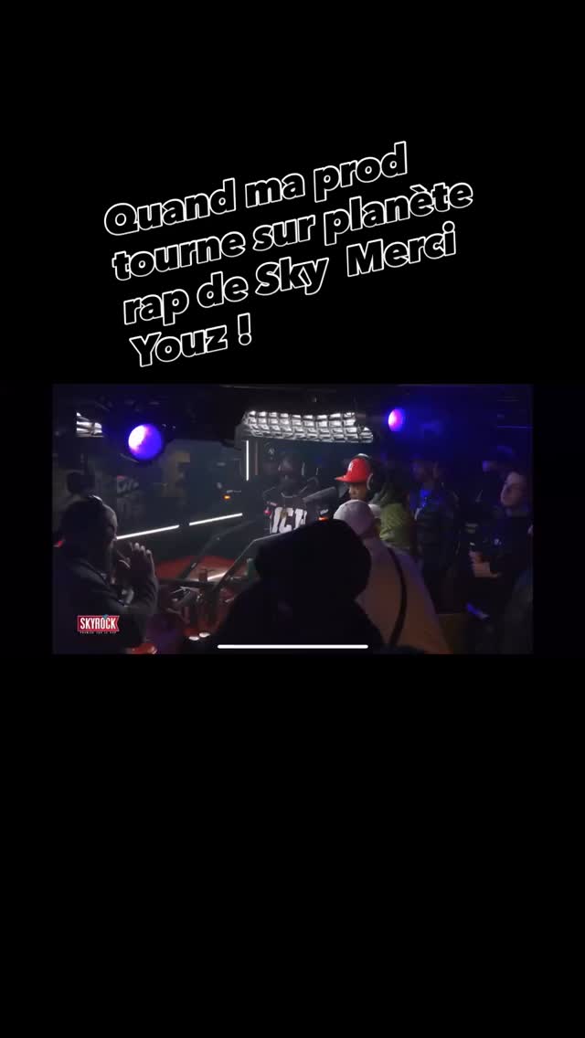 🔥 BM2KPROD SOUS LE CHOC ! 🔥
Hier soir… j’étais posé tranquille… et là PLANTÈTE RAP passe ma prod 😳
Le rappeur YOUZ est arrivé en mode freestyle tonitruant, il a retourné le studio, c’était incroyable.
Je m’attendais à rien… et j’ai vu mon instru resonner sur Skyrock.
👉 BM2KPROD, Marseille, AMBG Studio.
Merci Youz pour l’énergie de fou, t’as honoré la prod 👊🔥
Et merci à ceux qui suivent depuis le début…
On est en train de passer un cap, je le sens.
La suite arrive très vite… 🚀🎶
#BM2KProd #Youz #PlaneteRap #Skyrock #Freestyle #ProdMarseille #AMBGStudio #Beatmaker #RapFr #TendancesTikTok