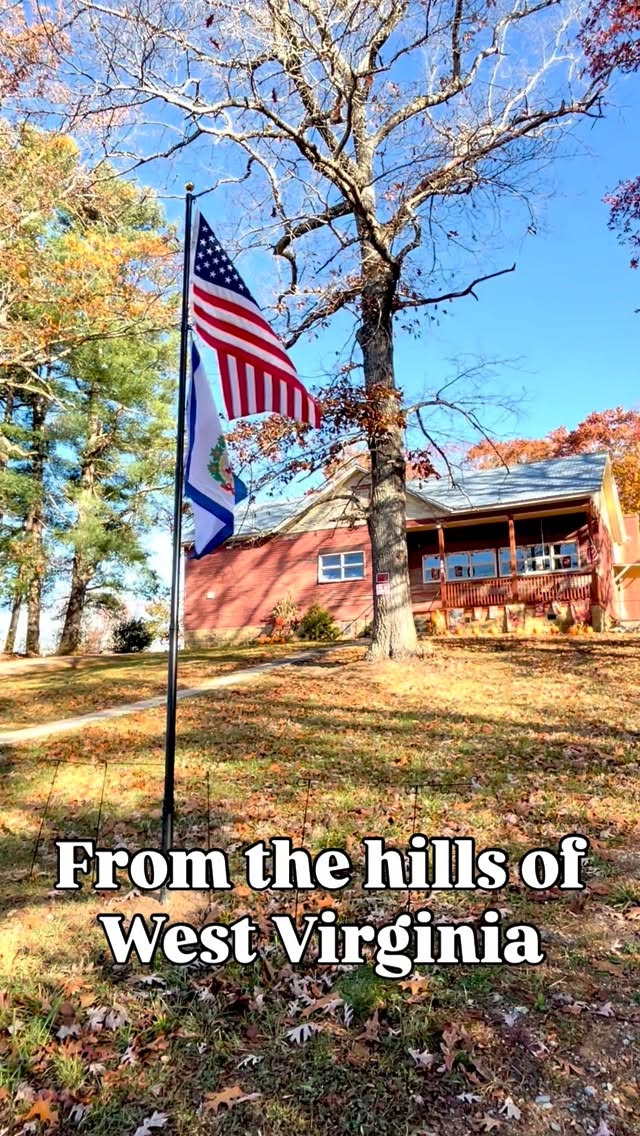 Thank You, Veterans. 🙏🏻
Our community stands proud because of your service and dedication.
📍Pipestem Elementary School Museum
#veteransday