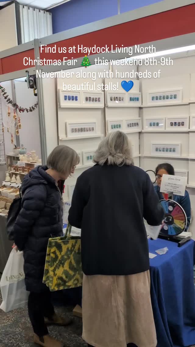 Find us at Haydock Living North Christmas Fair this weekend 8th-9th November!
#livingnorthfair #christmasfair #fusedglass #fusedglassart #haydock #thingstodoinhaydock #christmasgifts #christmasgiftideas @living_north