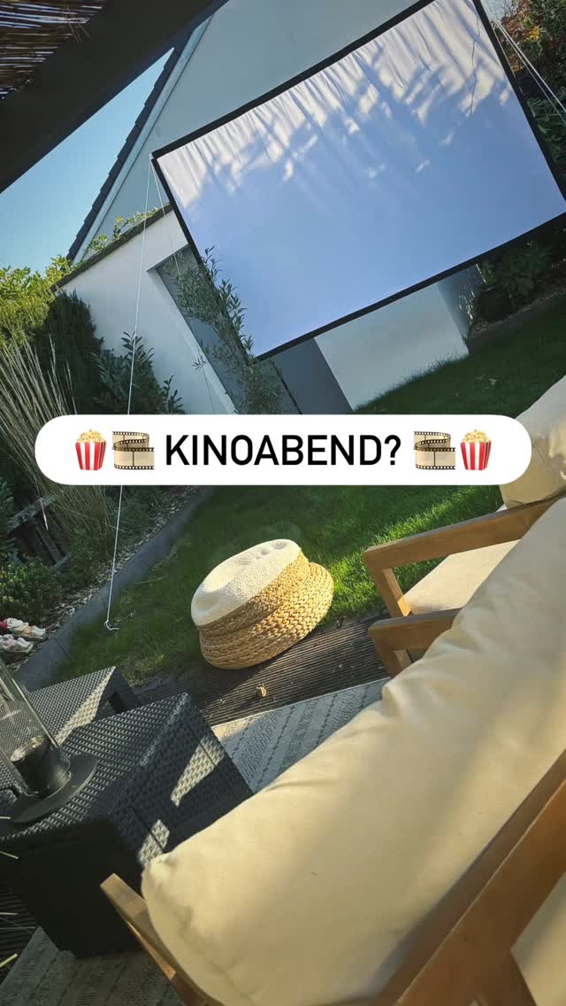 ✨ Dein eigenes Kino – wo immer du willst! 🎥
Unser Kino Kit bringt das große Filmfeeling direkt zu dir:
📺 100” Leinwand (16:9)
🔦 XGIMI Halo+ Mini Beamer
🎧 Optional: Silent Kopfhörer – für ungestörtes Schauen, überall!
💰 Preis:
➡️ ohne Kopfhörer: 59 €
➡️ mit 10 Kopfhörern 79€
➡️ mit bis zu 30 Kopfhörern: 99 €
Ob im Garten, im Wohnzimmer oder unter dem Sternenhimmel – Film ab! 🍿
#KinoFeeling #MovieNight #Heimkino #OutdoorCinema