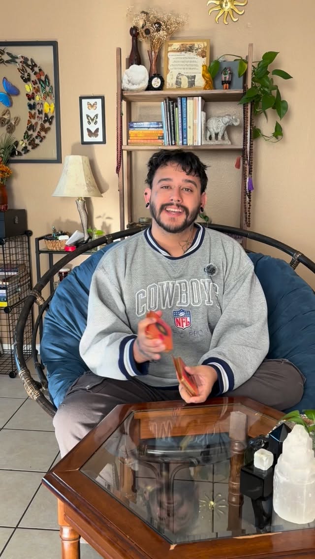 Happy Tuesday friends!
This week feels steady with some challenges as we continue to transition into winter. Many of us may be experiencing themes around coming into balance within ourselves. This looks different for everyone but the goal is to move forward and get out of extremes that might be holding us back. With all the buzz in the political world and within our society many people may feel defeated and worn down. Warranted but let’s not rest in that energy too long. I see some of us wanting to hermit and just stay in our bubble but that’s not what’s needed right now. We challenge y’all to get out of the house, get out of your comfort zone, and focus on connection with others, the Earth, and your community. The 5 of Pentacles tell us that there are opportunities and change hiding in our uncomfortability, so don’t close yourself off to the endless possibilities.