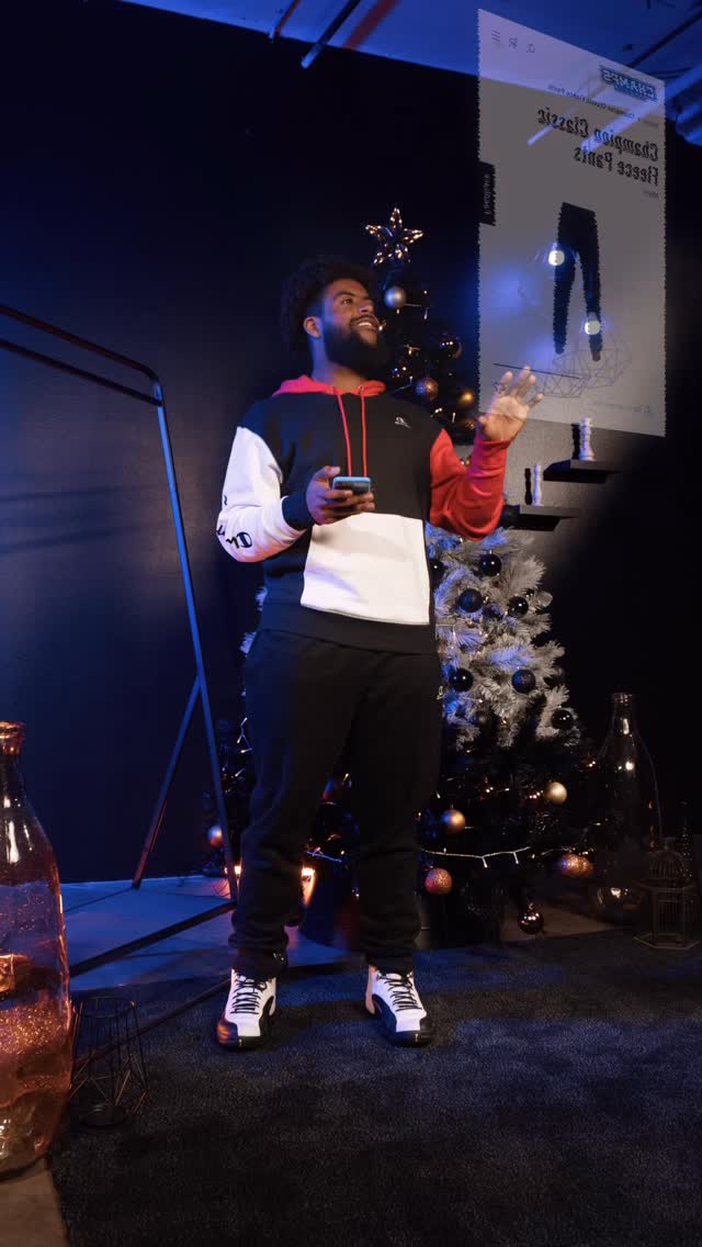 About 30% of shoppers begin their holiday shopping as early as October or even earlier.
So have your brand ready with optimized content that’s proven to generate sales.
Book your next shoot today. Email info@somecompanyinc.com
#somedudenameddevs #somecompany #somestudioinla #gifts #giftsforhim