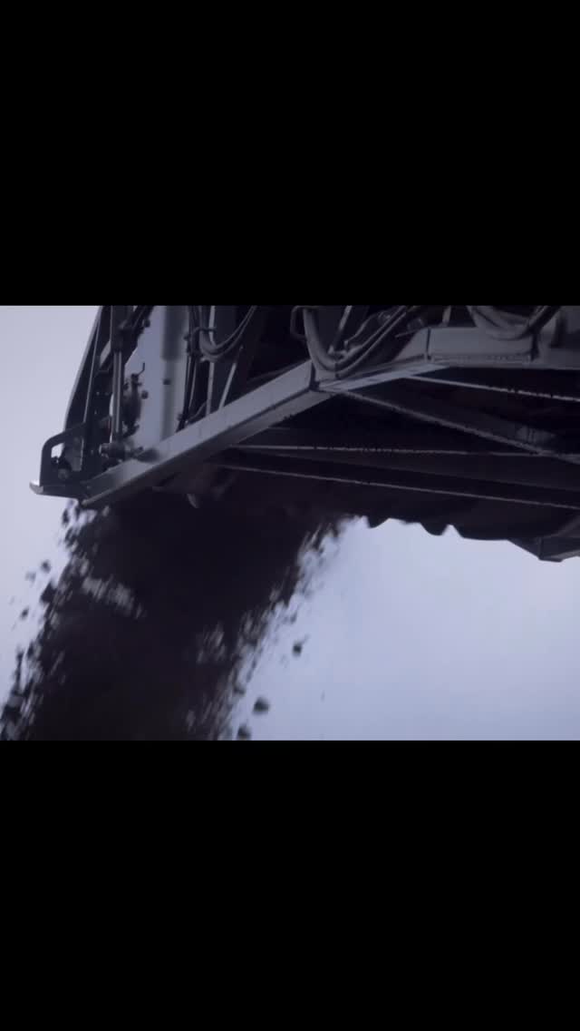 Hľadáme zamestnancov na Slovensku prípadne aj do Čiech ( na obsluhu frézy, vodičov na prevoz strojov ), tešíme sa Váš životopis na zilla@viacesty.sk prípadne priamo správa tu na Instagram