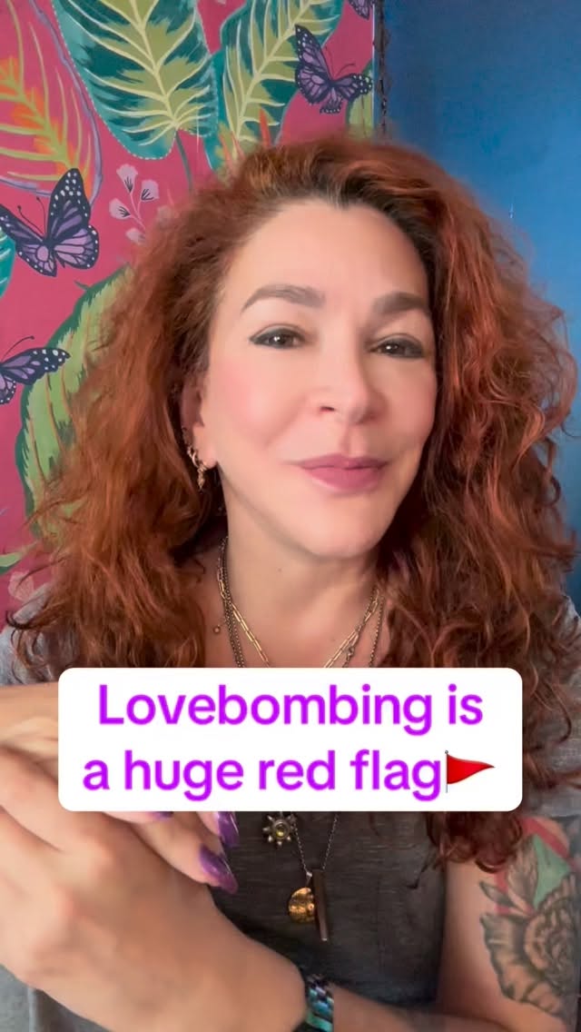 #lovebombing #lovebomb #RedFlags #DatingRedFlags #RelationshipRedFlags #ToxicRelationships #NarcissisticAbuse #NarcissisticRelationship #Manipulation #Manipulator #ManipulationTactic