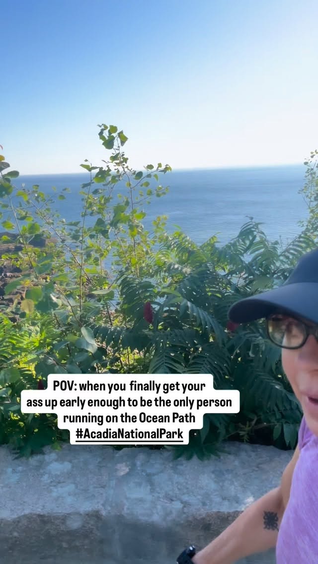 Once in a while I manage to get an early run in. If you get to ME it's 1000% worth it to have this path all to yourself. An hour later it was packed! It's only 2 miles but runs alongside the ocean the entire length. Stunning 🤩 #acadia #run #running #maine