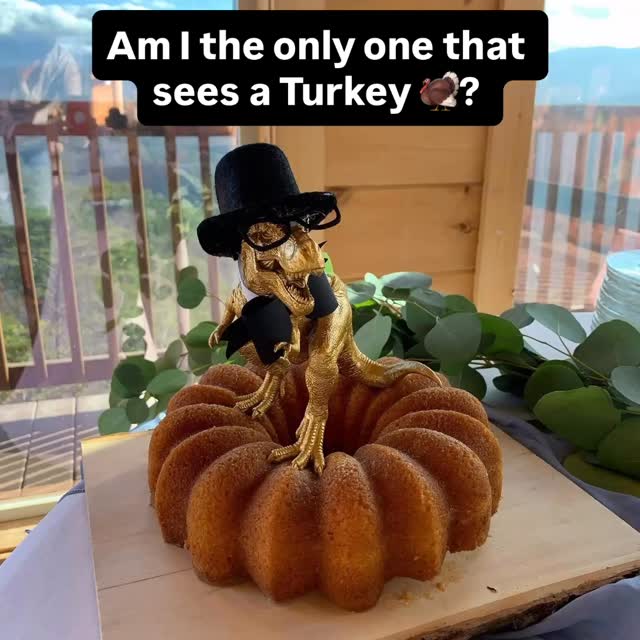 I was today years old when I realized this is a DINOSAUR AND NOT A TURKEY. 🤣🤣🤣🤣
Looking for Thanksgiving wedding inspo from the past and found memories from this gorgeous wedding…. the colors fit my post theme and so did the “Turkey”🫤🤦🏻♀️😂
#wedknoxville #thanksgivingturkey #thanksgivingdinosaur #weddingplannersthattravel #knoxvilleweddingcoordinator #smokymountainwedding #dayofcoordinatorinknoxville #destinationbride