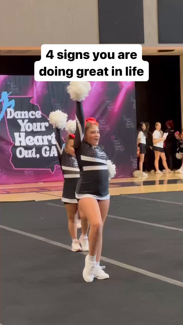 These are the signs 🩷
.
.
#cheerleader #cheerteam #showcase #cheercoach #fyp #ilovecheer