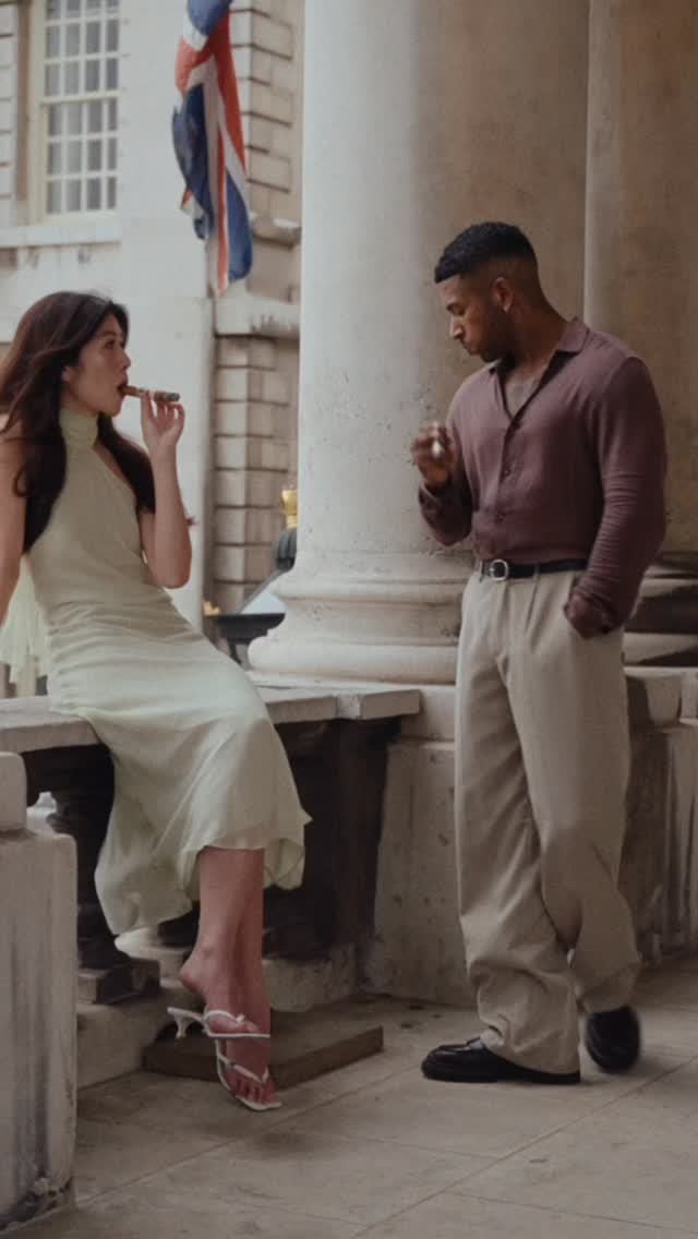 A touch of British tradition, a moment of shared indulgence. The Charatan Way.
#britishtradition #couplegoals #cigars #elegance #lifestyle #motivation #ambition