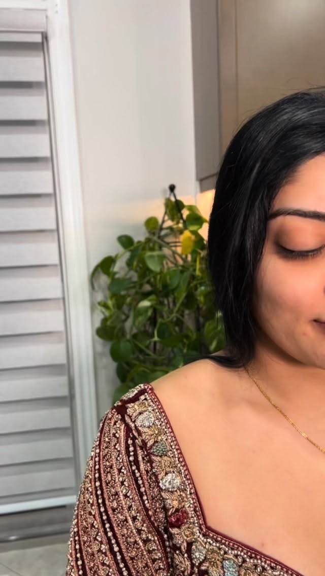 CHETANA! What a beautiful bride she made 🙌🏼 We had the pleasure of working with her throughout all her events, and she was such a delight to work with!
makeup by @glambyjo__ hair by @stylesbyjulia__
#browsbyjo#glambyjo#eyebrows#lip#threading#waxing#tinting#shaping#beautiful#binbrook#hamilton#gta#makeup#hair#clients#business#charlattetilbury#tooface#hudabeauty#fantybeauty#nyx#stilla#loreal#laneige#makeupbymario#makeup#wedding#love#creatingmemories