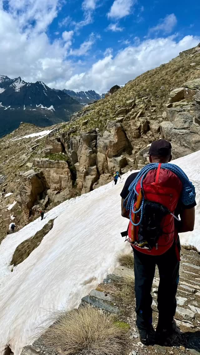 There’s a line in Bukowski’s ‘The Laughing Heart’ that’s been echoing through me lately: “There is a light somewhere… it beats the darkness.”
I think about that every time I step into the mountains. Because that’s what the hills have always been for me, a place where the noise drops away, the climb becomes honest, and the light shows itself again, even if it’s only a glimmer through cloud and effort.
In the mountains you feel your life more clearly. You learn that you can’t beat death, but you can beat “death in life”, the stagnation, the numbness, the quiet giving-up that creeps into modern living.
Every ridge, every cold morning start, every summit push is a reminder that we’re still here, still choosing to move, still choosing to see what’s possible.
My life in the mountains has taught me to stay “on the watch”, for chances, for growth, for the people who change you, and for the light that arrives when you earn it through sweat, grit, and intention.
Your life is your life.
Know it.
Use it.
Climb it.
Get yourself ‘unstuck’, write your own story.
#rewild_reset_evolve
#RavenMountaineering
#MountainMindset
#AdventureTherapy
#livedeliberately #bukowski #mountains