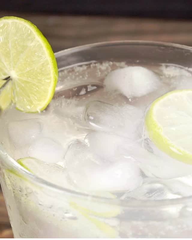 Every toast with Legacy 71 celebrates the past, honors the present, and promises eternity. 🇺🇸✨
Happy Veterans Day!
Cada brindis con Legacy 71 celebra el pasado, honra el presente y promete eternidad.
#tequila #LA #losangeles