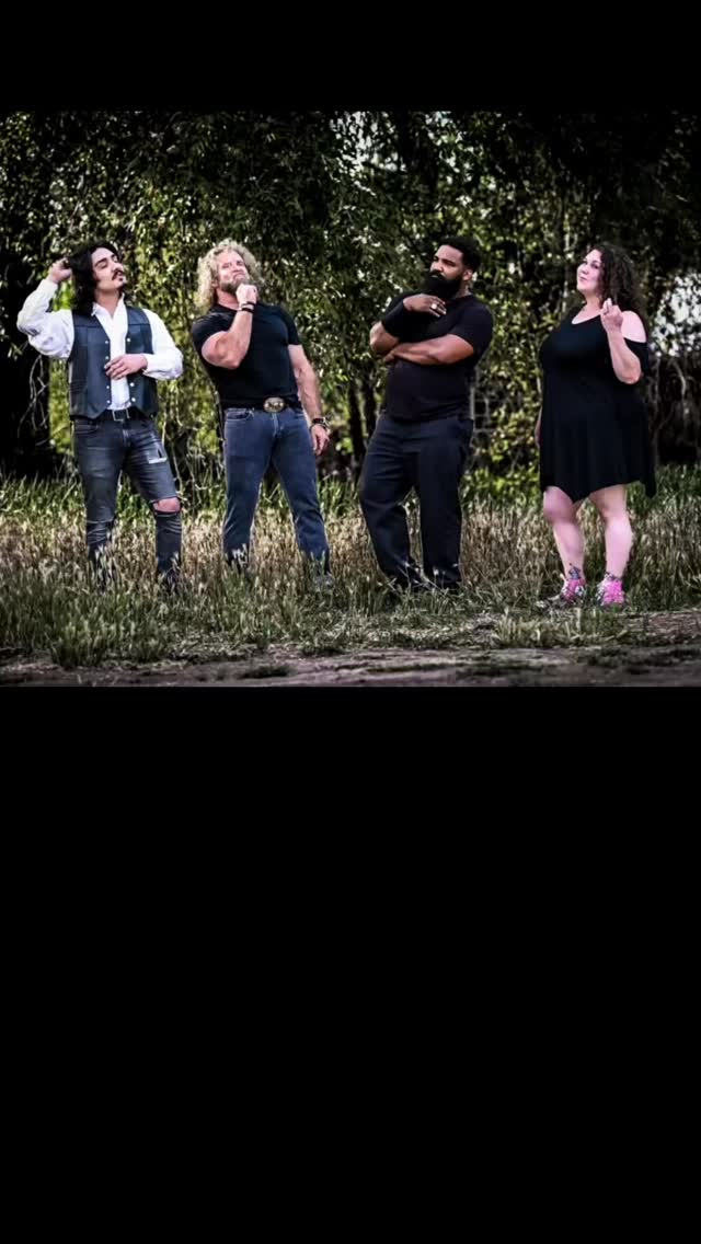 You bring a toy and we’ll bring the joy! Please join the MJB and @idahovillains for an amazing event @maddieswineandwhiskey on Sunday, November 23 starting at 5:00 PM! @mikejohnstonband will be serving up a holiday sized portion of American Rock for Toys For Tots! There will be beard and mustache contests and so much more! Join @bree_livia @chiefblue_official @benji_nil and me for this fantastic event! And bring lots of toys! #originalmusic #americanrock #mikejohnstonband #boisemusicscene #meridianidaho #usmc