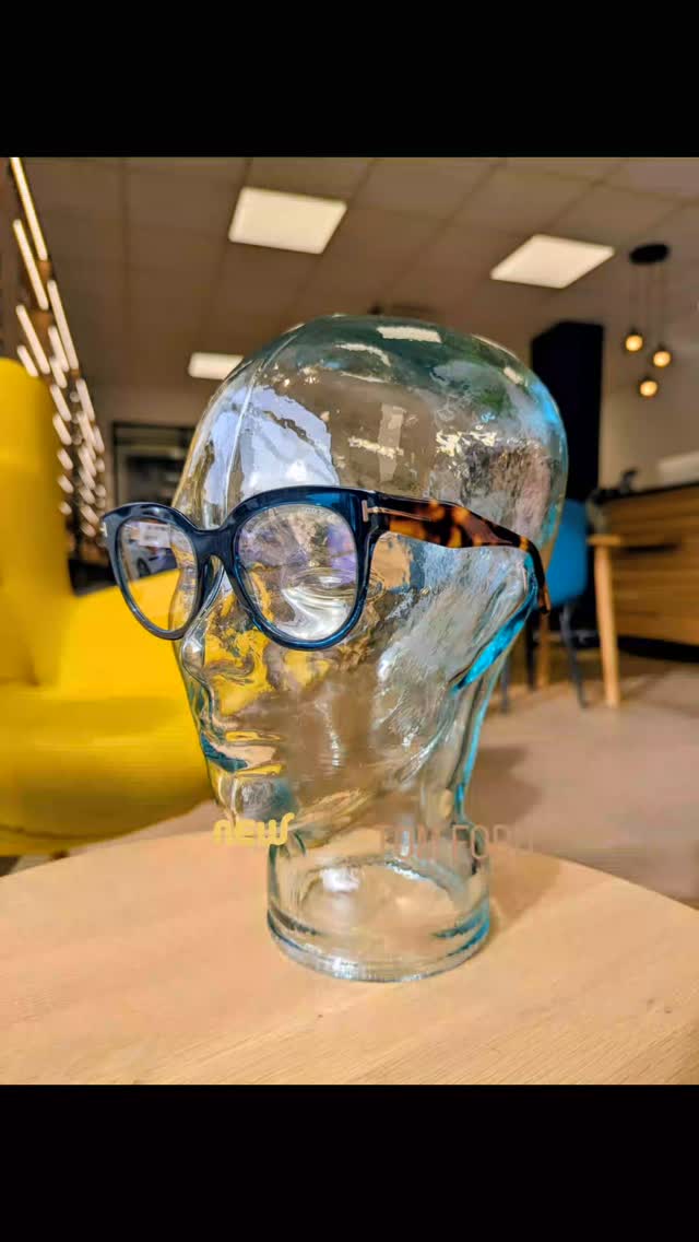 #optikkantwerk
#penzberg
#optiker
#brillen
#tomford
#neu
#neuekollektion