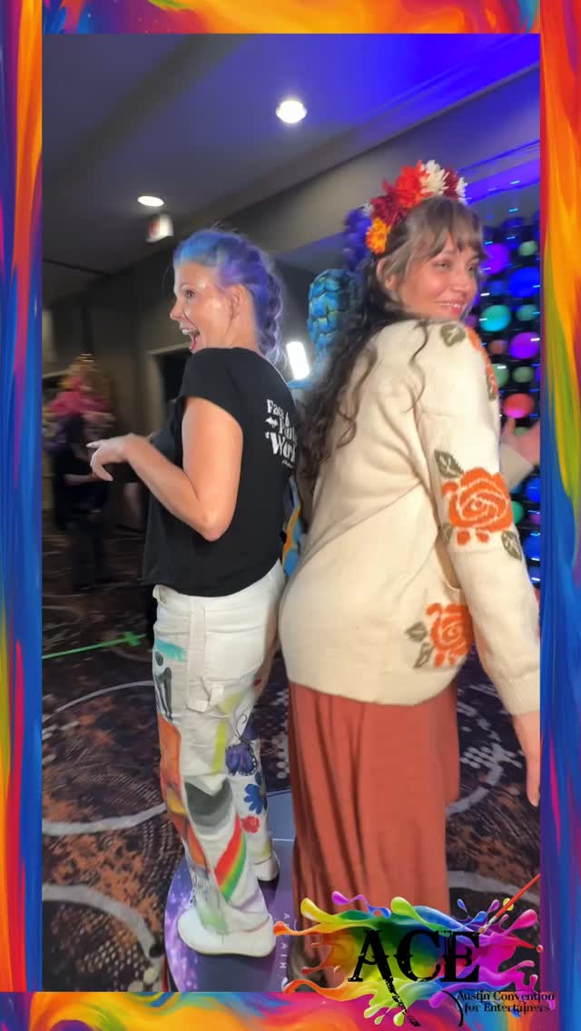 Check this 360 photo with my amazing model @x_katdennis_x and my first time assistant @leah_paints_faces
We had a blast painting a full body in 5 hours during @aceconvention2025 in Austin.
The concept is a chimera! This mythological creature has the body of a lion, 3 heads (lion, goat and snake) and it breaths fire. It was defeated by Bellepherone on the back of a Pegasus. This piece also had elements in uv neon paint that glowed under the black light. Such an amazing time painting and showcasing at the convention.