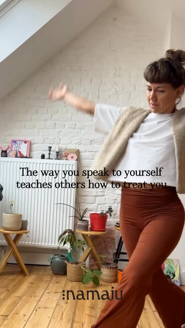 When you start holding yourself with love, everything shifts — even your relationships.
After my last relationship ended traumatically, it shook more than just my love life. It changed how I related to myself. For months, I struggled to keep my words and rituals kind, to nurture myself instead of letting overwhelm take over.
Slowly, through somatic breathwork and gentle practices, I began to reconnect — to meet myself with patience, to listen to my body, to speak to myself as I would to someone I deeply care for.
This is what I offer to you: a safe space to soften, to heal, to remember that how you hold yourself ripples into every part of your life — into your relationships, your boundaries, your inner calm. 🌿
#somaticbreathwork #embodiedhealing #nervoussystemregulation #selflovejourney #healingfromwithin #somaticwisdom #selfconnection #innerbalance #consciousrelationships #emotionalhealing